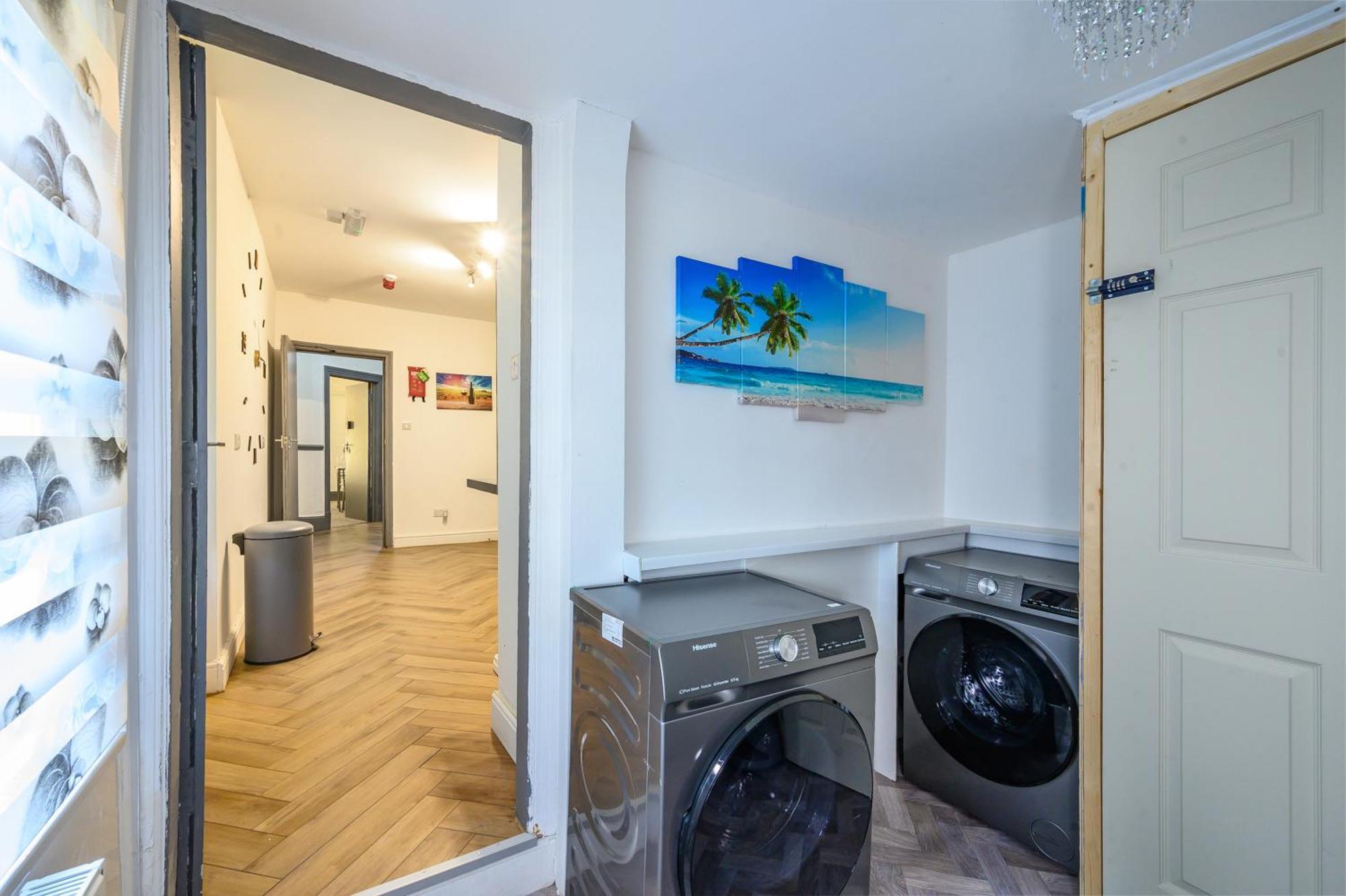*ra7h* For Your Relaxed & Cosy + Free Parking Homestay Leeds (West Yorkshire)